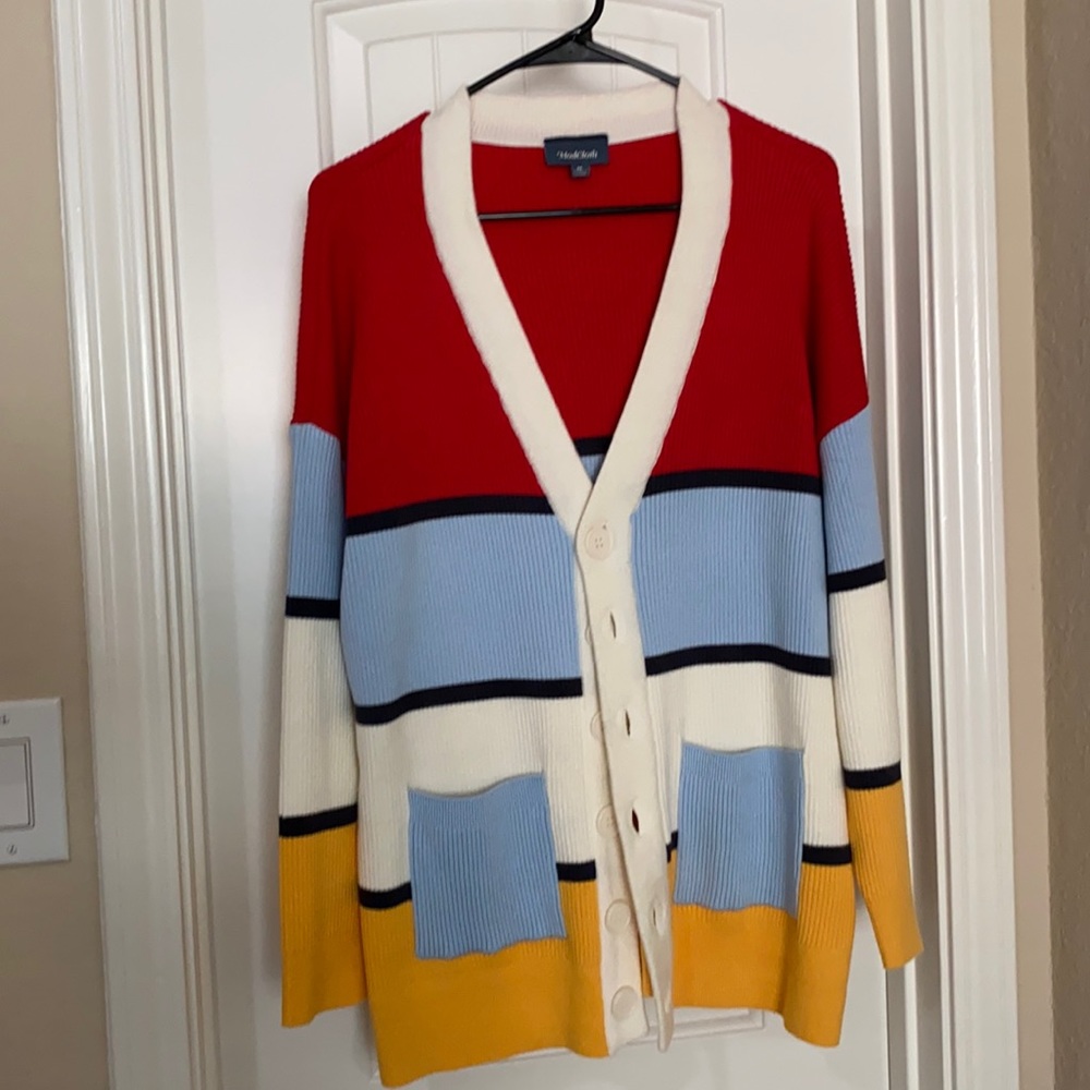 Cardigan sweater
